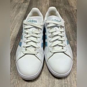 Adidas Grand Court Cloudfoam Women’s Tennis Shoes